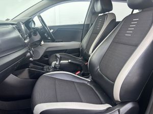 2018 KIA STONIC K3 1.6D FSH LOW KMS - Image 4