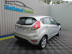 2013 Ford Fiesta ZETEC 1.0 Petrol - Image 3