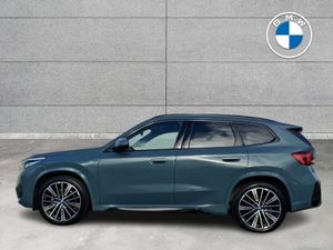 BMW iX1 eDrive20 M Sport - Image 4
