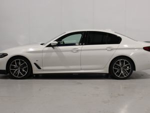 BMW 5-Series 2021 520D MSPORT LCI - Image 4