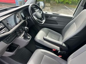 Volkswagen Transporter Highline SWB 150Bhp Auto - Image 3