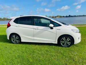 Honda Fit DAA-GP5 - Image 3