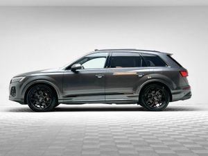 Audi Q7 LAUNCH EDITION 55 TFSI E QUATTRO - Image 4