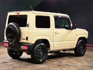 Suzuki Jimny MANUAL SUV - Image 4
