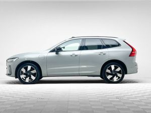 Volvo XC60 PLUS T6 RECHARGE - Image 4
