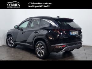 Hyundai Tucson 2WD Executive Plus - Image 3