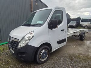 2019 Opel Movano cab and chassis - Image 2