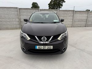 162 Nissan Qashqai 1.5 Diesel Panoramic Roof - Image 2