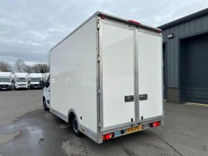 2 x 2023 Renault Master Lowloaders - Image 4