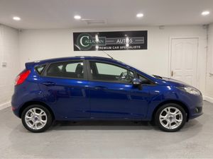 Ford Fiesta ZETEC 1.0 65PS ***LOW MILES***FINANCE - Image 4