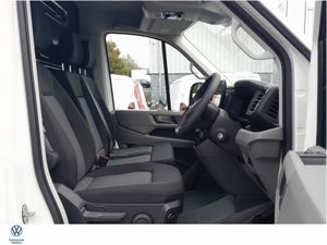 Volkswagen Crafter 30 MWB 140HP M6F - Image 3