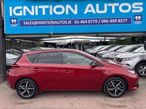 Toyota Auris LUNA SPORT, HYBRID, AUTO , LOW MILEAG - Image 2