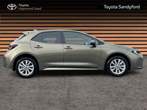 Toyota Corolla HYBRID LUNA HATCHBACK // REAR CAMER - Image 3