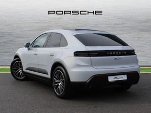 Porsche Macan 4 Electric - Image 2