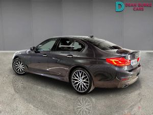 BMW 5-Series 2018 - Image 4