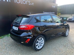 FORD FIESTA 1.1 70PS ZETEC 5DR - Image 4