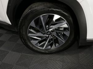 Hyundai Tucson Executive 1.6l Diesel SUV - Image 3