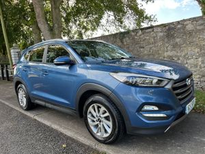 HYUNDAI TUCSON 1.7 CRDI SE - Image 2