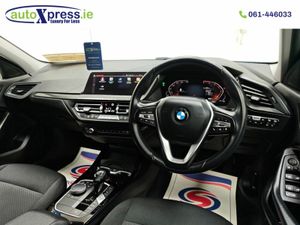 BMW 1-Series 118D Automatic, Reversing camera LOW - Image 2