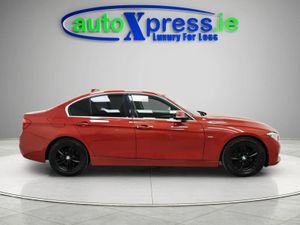 BMW 3-Series 320D Automatic, Reversing camera - Image 3