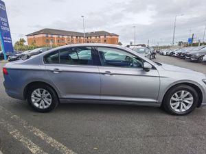VOLKSWAGEN PASSAT 2.0TDI 150BHP - Image 4