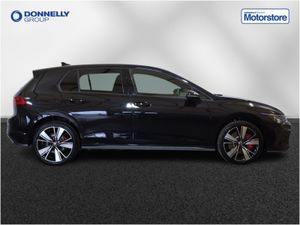 Volkswagen Golf Hatchback GTE - Image 4