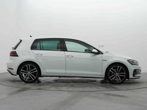 Volkswagen Golf Diesel Hatchback GTD - Image 4