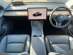 Tesla Model 3 Standard RWD - Image 2