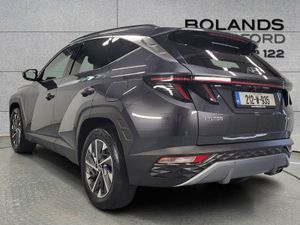 Hyundai Tucson 2WD Executive Plus - Image 3