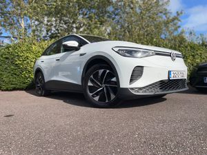 ID4 LIFE PRO 77 KWH | 1 OWNER | WARRANTY - Image 3
