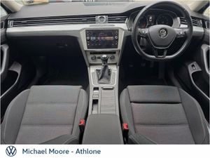 Volkswagen Passat 2.0 TDI 150BHP Comfortline - Image 2