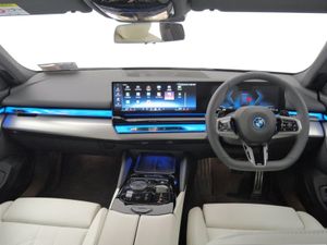 BMW 5 Series 530e M Sport Pro Saloon - Image 4