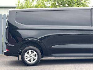 Ford Transit 2025 FORD TRANSIT CUSTOM LIMITED - Image 4