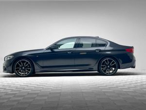 BMW 5-Series 520D M SPORT - Image 4