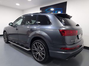 Audi Q7 3.0 TDI S-line Black Ed Quattro - Image 2