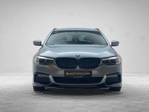 BMW 5-Series 520D TOURING M SPORT - Image 2