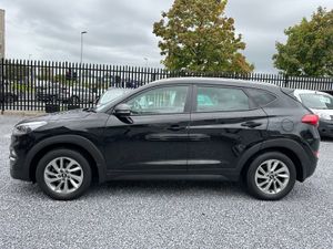 2017 (171) Hyundai Tucson Executive 2.0 CRDI 4WD - Image 4