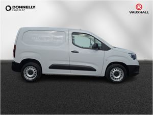 Vauxhall Combo Cargo L2 Diesel Dynamic - Image 4