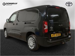 Toyota Proace City L2 Diesel Icon - Image 3