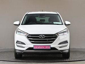 Hyundai Tucson 1.7 D Comfort Plus 6spd  rear Park - Image 2