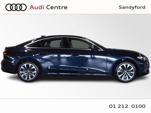Audi A5 E-hybrid Quattro 220KW SE - Image 2