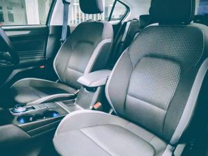 Ford Focus Auto **Minimum Trade-in Allowance - Image 2