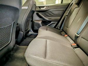 Ford Focus Auto **Minimum Trade-in Allowance - Image 4