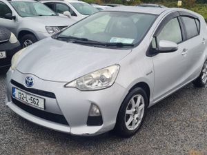 Toyota Aqua 2013 - Image 2
