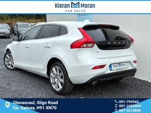 Volvo V40 INSCRIPTION - Image 3