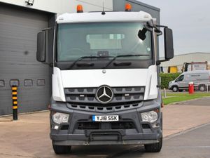 2018 MERCEDES-BENZ AROCS 2532L 6X2 BEAVERTAIL - Image 2
