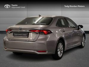 Toyota Corolla HYBRID LUNA SAL - Image 2