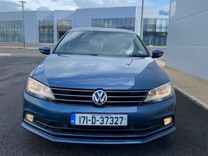 Volkswagen Jetta 2017 2.0  diesel - Image 2