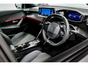 Peugeot 2008 E-GT 50kWh Auto 136HP - Image 2