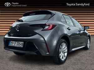 Toyota Corolla HYBRID LUNA HATCHBACK // REAR CAMER - Image 2